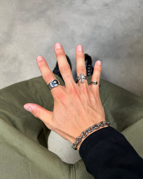 8 Ball Ring